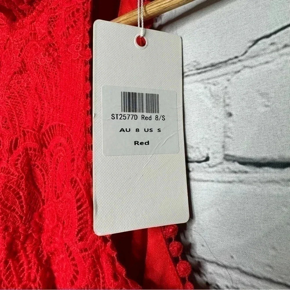 NWT Saints & Secrets Red Lace Open Back Halter Top A-Line Dress size Small - Picture 9 of 11